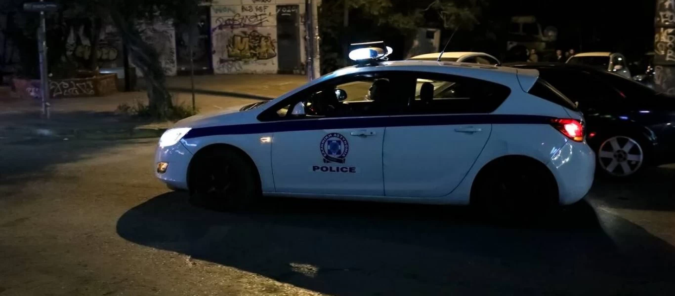 Αιματηρή συμπλοκή σε μπαρ στο Περιστέρι - Πυροβολισμοί του ιδιοκτήτη και τρεις τραυματισμοί για τα μάτια μιας σερβιτόρας